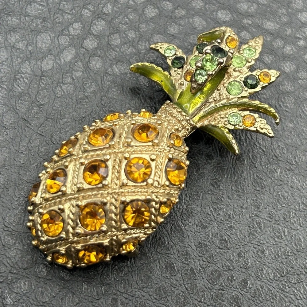 Monet Pineapple Brooch Green Yellow Rhinestone Vintage Tropical Beach Summer